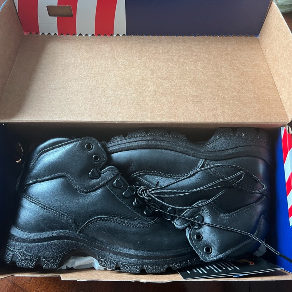 WORK BOOTS, THOROGOOD, HI -TOP, ULTIMATE CROSSTRAINER, BLK, SIZE 7, MADE IN USA